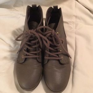 Short Boots, women’s size 9.5